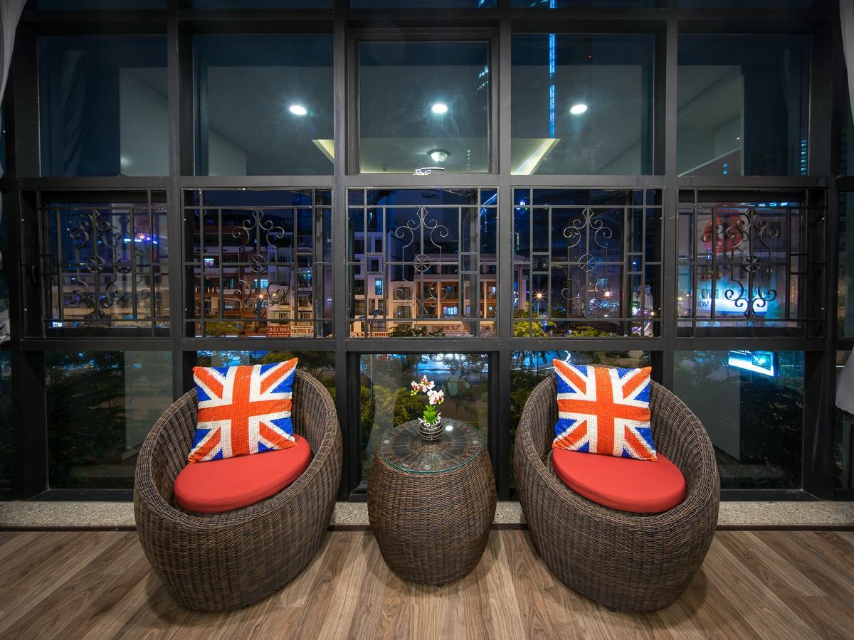 Della Boutique Hotel Хошимин Экстерьер фото