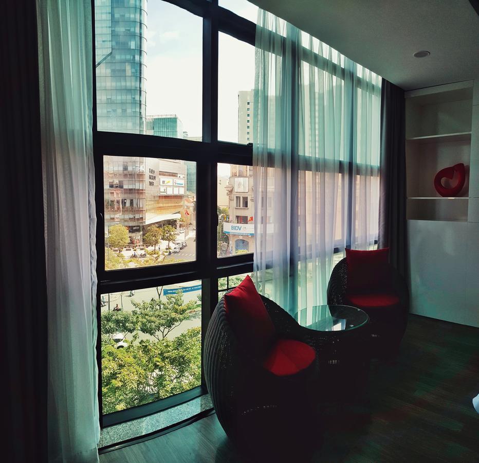 Della Boutique Hotel Хошимин Экстерьер фото